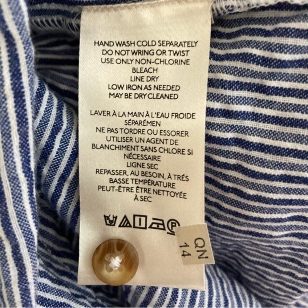 Pilcro Anthropologie Women’s Embroidered Buttondown size Small. NWT! Runs large - Picture 10 of 14